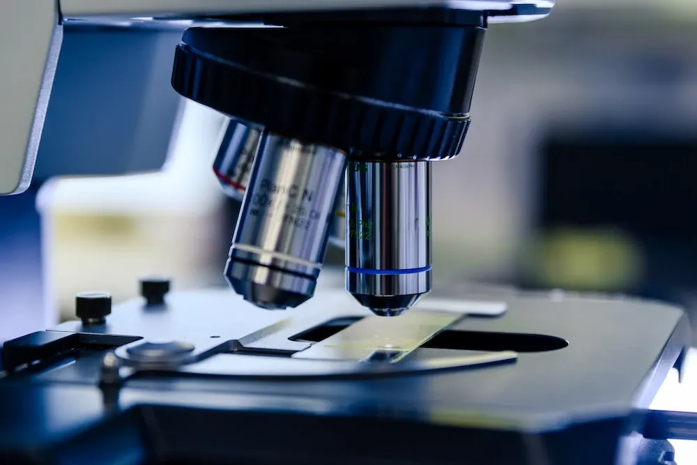 Cuánto cobra un técnico de laboratorio clínico en España: sueldo y salidas