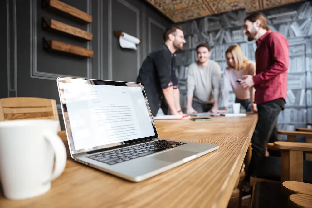 FP de Gestión Administrativa: salidas profesionales, sueldos y empresas que contratan