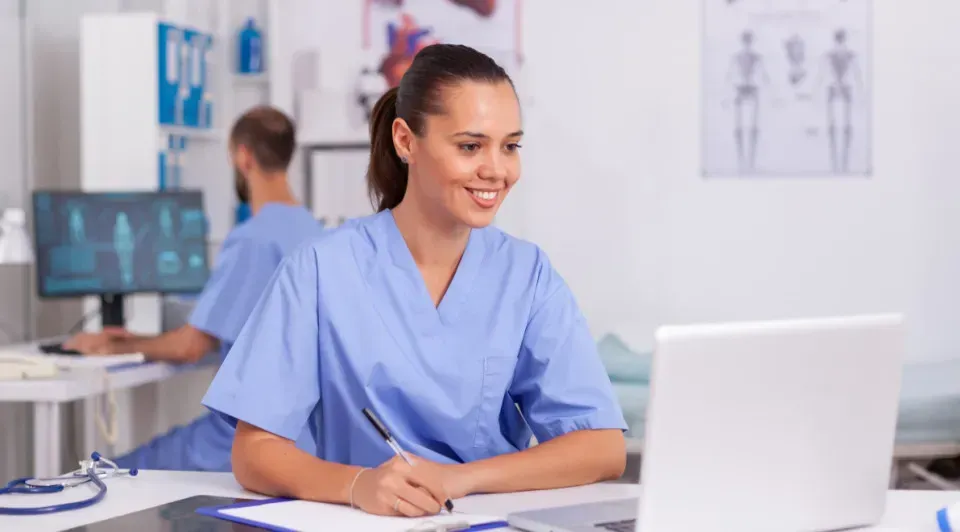 Importancia del Técnico en Documentación Sanitaria